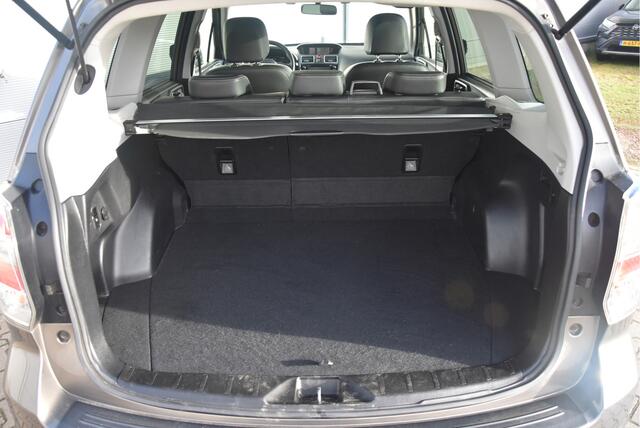 Subaru FORESTER 2.0 Premium | Eyesight | 2.000kg trekhaak |
