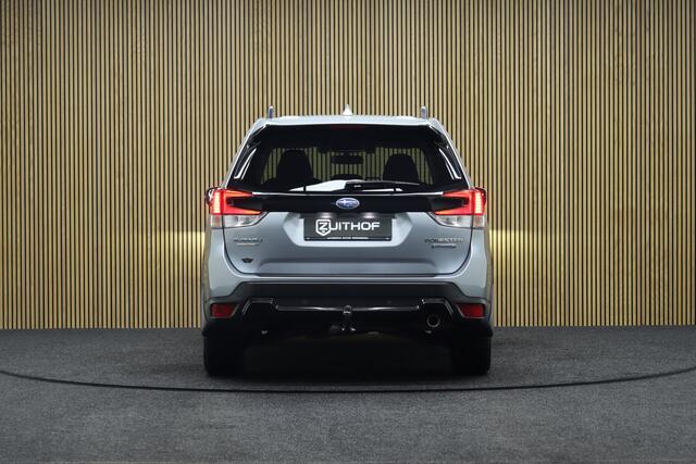 Subaru FORESTER 2.0i e-BOXER Luxury | Maps Navigatie | Trekhaak | Adaptive-cruise | Camera | Clima | Apple Carplay & Android Auto | Keyless | Elek. Achterklep | Stoelverwarming V+A | Dodehoekdetectie