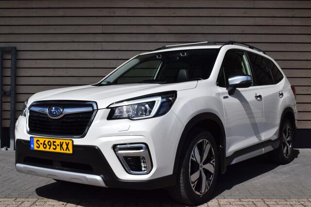 Subaru FORESTER 2.0i e-BOXER Premium - Trekhaak - Dealer onderhouden