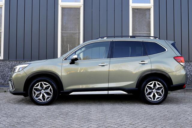 Subaru FORESTER 2.0i e-BOXER First Edition Rijklaarprijs-Garantie Leder Trekhaak Navigatie Camera Airco