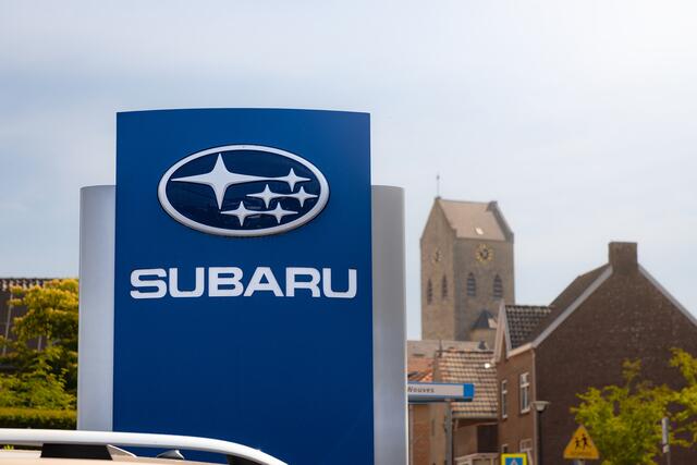 Subaru FORESTER 2.0i e-BOXER Premium Schuifdak Leer Navi Camera ACC