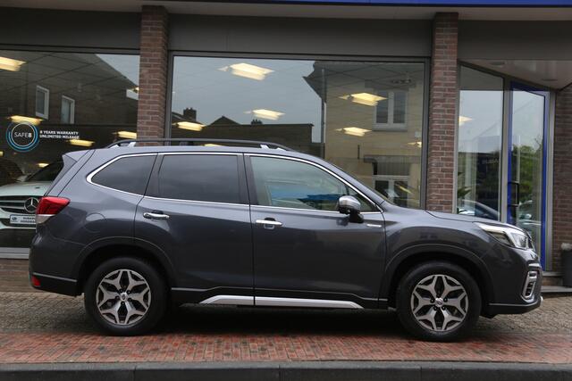 Subaru FORESTER 2.0i e-BOXER AWD Comfort Navi Camera ACC El.Stoelen