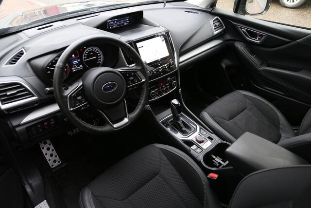 Subaru FORESTER 2.0i e-BOXER AWD Comfort Navi Camera ACC El.Stoelen