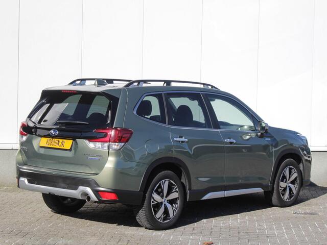 Subaru FORESTER 2.0i e-BOXER First Edition Automaat | Navi | Adap. Cruise | Leder | Schuifdak