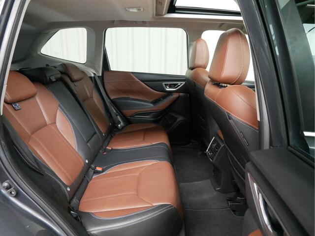 Subaru FORESTER 2.0i e-BOXER First Edition