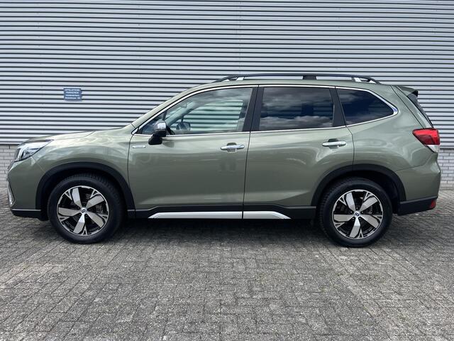 Subaru FORESTER 2.0i e-BOXER First Edition Dealer onderhouden| Rijklaarprijs!!!