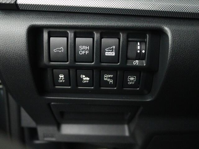 Subaru FORESTER 2.0i e-BOXER Luxury | 1870 kg Trekgewicht | Camera | Dodehoek Detector | Apple Carplay\Android Auto | Nederlandse Auto | NAP |