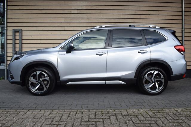 Subaru FORESTER 2.0i e-BOXER Premium AWD - Eyesight - Trekhaak - Dealer onderhouden