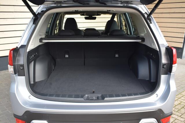 Subaru FORESTER 2.0i e-BOXER Premium AWD - Eyesight - Trekhaak - Dealer onderhouden