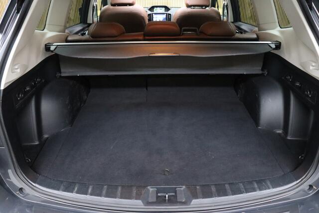 Subaru FORESTER 2.0i e-BOXER First Edition AWD | Elek. Glazen Panoramadak | Bruin Leder | Adaptive-cruise | Camera | Clima | Elek. Achterklep | Stoelverwarming V+A | Navigatie | Apple Carplay & Android Auto | Keyless | Dodehoekdetectie