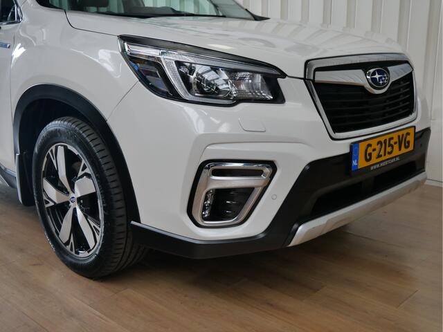Subaru FORESTER 2.0i e-BOXER First Edition