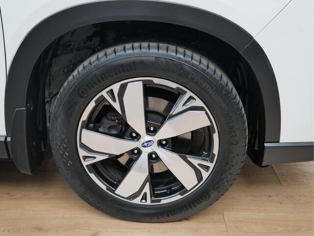 Subaru FORESTER 2.0i e-BOXER First Edition