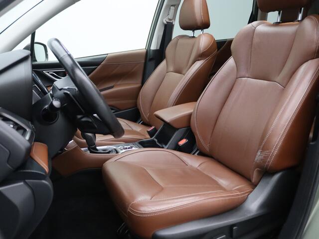 Subaru FORESTER 2.0i e-BOXER First Edition Apple Carplay/Android Auto | Climate