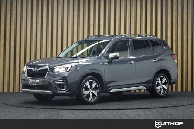 Subaru FORESTER 2.0i e-BOXER First Edition AWD | Afneembare Trekhaak | Elek. Glazen Panoramadak | Adaptive-cruise | Camera | Clima | Apple Carplay & Android Auto | Bruin Leder | Keyless | Navigatie | Dodehoekdetectie