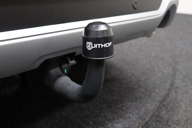 Subaru FORESTER 2.0i e-BOXER First Edition AWD | Afneembare Trekhaak | Elek. Glazen Panoramadak | Adaptive-cruise | Camera | Clima | Apple Carplay & Android Auto | Bruin Leder | Keyless | Navigatie | Dodehoekdetectie