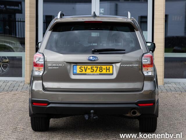 Subaru FORESTER 2.0 PREMIUM 4x4 AUT. PANO / CLIMA / LEER / TREKHAAK