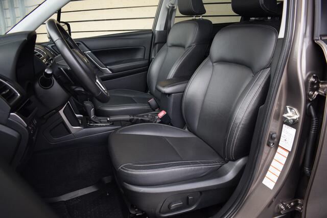 Subaru FORESTER 2.0 Premium - Eyesight - Trekhaak - Dealer onderhouden