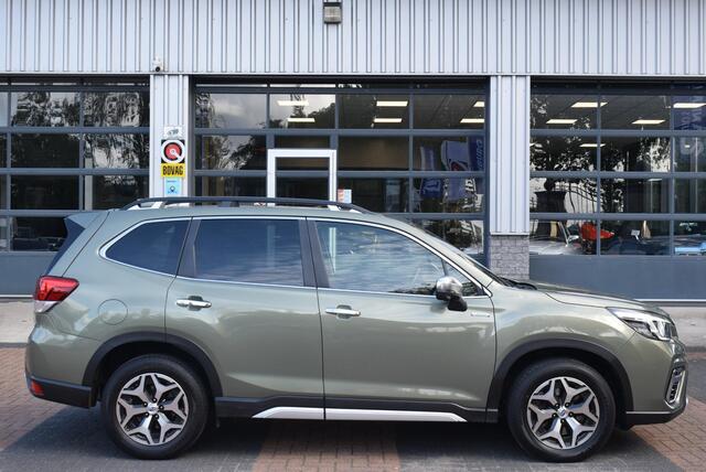Subaru FORESTER 2.0i e-BOXER Luxury Navi Airco Camera Km 64.350!!