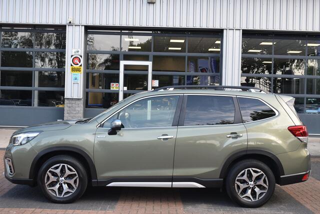 Subaru FORESTER 2.0i e-BOXER Luxury Navi Airco Camera Km 64.350!!