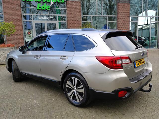 Subaru OUTBACK 2.5i Premium Afn.trekhaak - Incl LM. winterwielen - Leder - schuif/Kanteldak - NL auto
