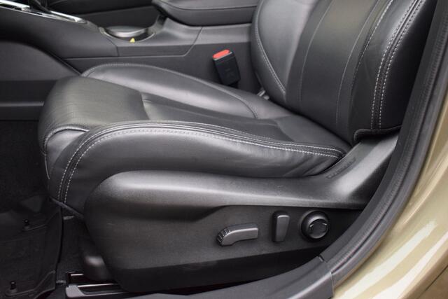 Subaru OUTBACK 2.5i X-Explore Camera | Leer | Unieke kleur | Topstaat | incl winterset
