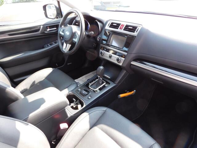 Subaru OUTBACK 2.5I PREMIUM Automaat Afn Trekhaak Schuifdak