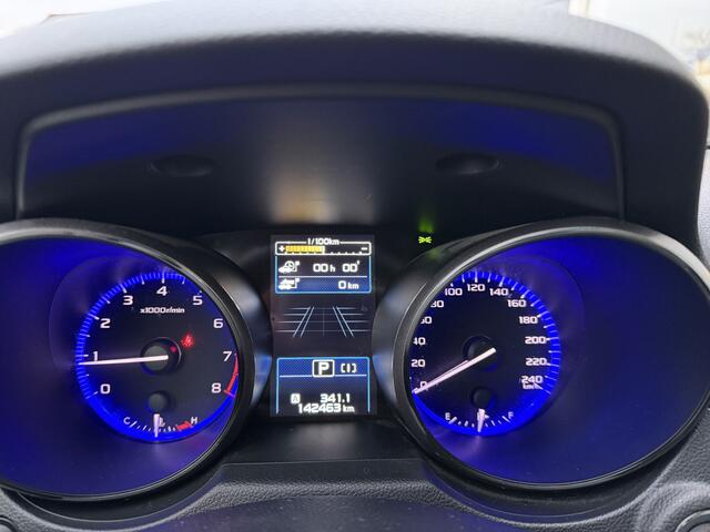 Subaru OUTBACK 2.5i Premium Leder Navi Eyesight