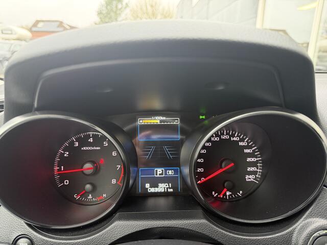 Subaru OUTBACK 2.5i Premium Leder Navi Eyesight