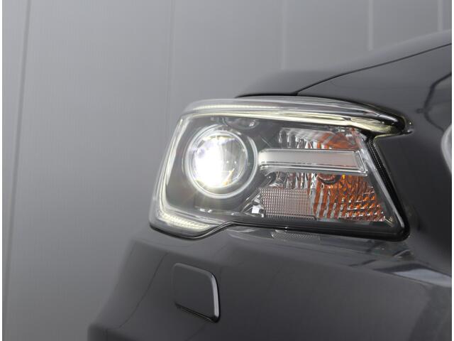 Subaru OUTBACK 2.5i Premium | Schuifdak | Trekhaak | Winterbandenset | H&K