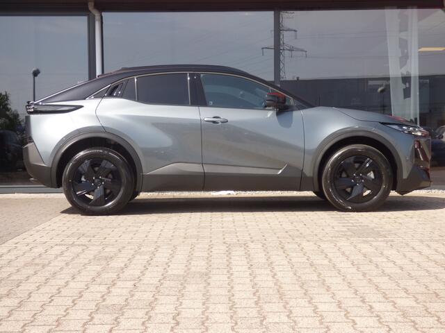 Subaru Uncharted 2E-xcite+ 77 kWh Bi Tone FWD Long Range