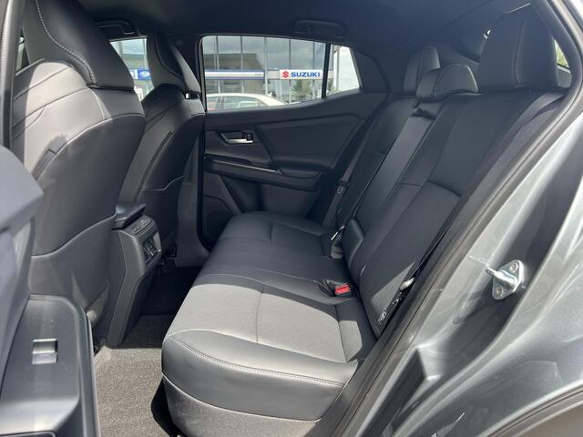 Subaru Uncharted 2E-xcite+ 77 kWh Automaat | Nieuw Leverbaar | Two-Tone Metallic Lak | Elek. Binnenspiegel | Lederen Bekleding