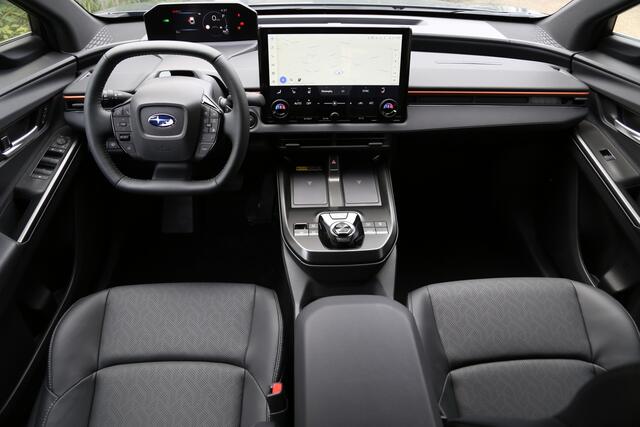 Subaru Uncharted 2E-xcite+ 77 kWh Leer Navi LED ACC 360view HK