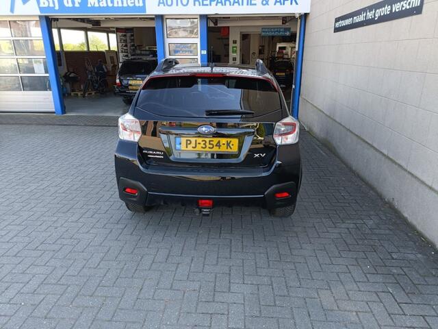 Subaru XV 2.0I E-BOXER LUXURY AUTOMAAT