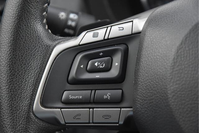 Subaru XV 2.0i Premium AWD | Trekhaak | Schuifdak | Leer |