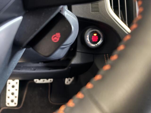 Subaru XV 1.6i Luxury CARPLAY- STUUR+STOEL VERW - CAMERA - KEYLESS