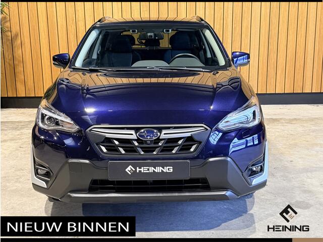 Subaru XV 2.0i e-BOXER Luxury. Automaat 4X4. Adaptive-cruise. Apple-carplay. Navi. Camera voor en achter. 49000km met NAP.