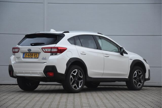 Subaru XV 2.0i e-BOXER Luxury | Trekhaak |