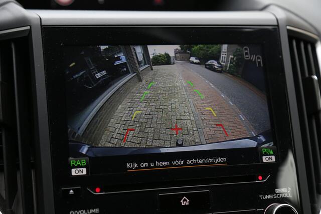 Subaru XV 2.0i e-BOXER 4WD Luxury Navi Camera ACC Trekhaak