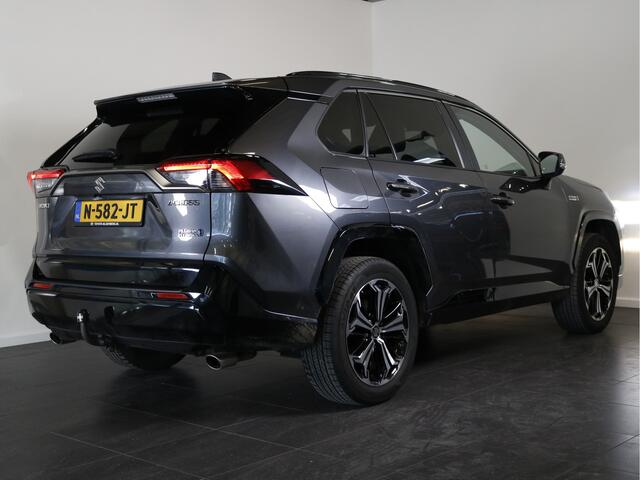 Suzuki Across 2.5 Plug-in Hybrid Style | Afneembare trekhaak | Stuurverwarming |