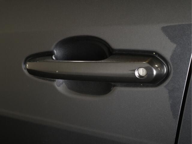 Suzuki Across 2.5 Plug-in Hybrid Style | Afneembare trekhaak | Stuurverwarming |