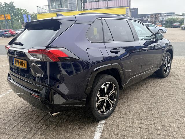 Suzuki Across 2.5 Plug-in Hybrid Style | LED | Leder | Adaptive Cruise | Apple/Android | Stuurverwarming | Voor en achterbank verwarming | Camera