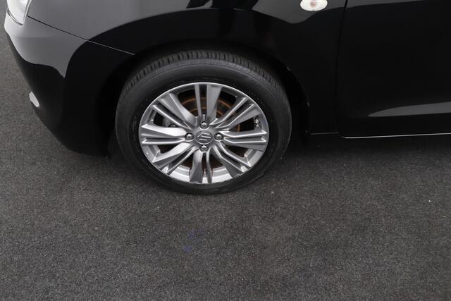 Suzuki BALENO 1.2 90 PK Aut. Exclusive Navi Stoelverwarming Xenon 16' LMV