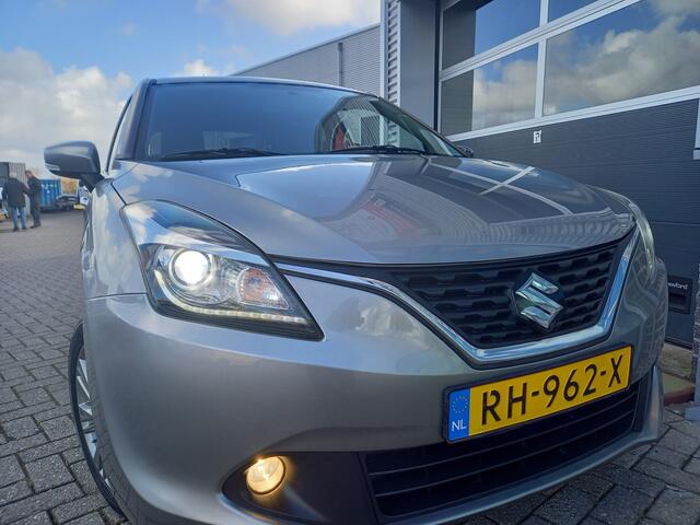 Suzuki BALENO 1.0 112PK Boosterjet High Executive - CAMERA - CARPLAY / ANDROID - KEYLESS - CLIMATE - CRUISE - STOELVERWARMING - NL AUTO