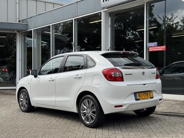 Suzuki BALENO 1.2 High Executive * Achteruitrijcamera * Stoelverwarming *