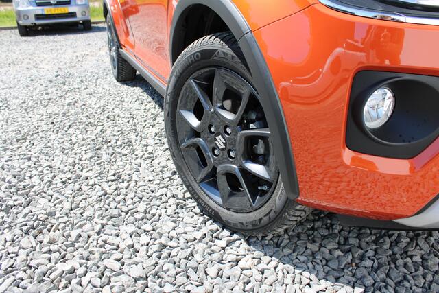 Suzuki IGNIS 1.2 Smart Hybrid Allgrip Style, All-Seasons, Keyless, Cruise control en Achteruitrijcamera!