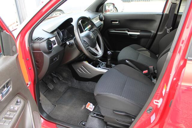 Suzuki IGNIS 1.2 Smart Hybrid Style, Trekhaak, 1e Eig. Cruise/Climate Control, Keyless, Navigatie en Dealer onderhouden!