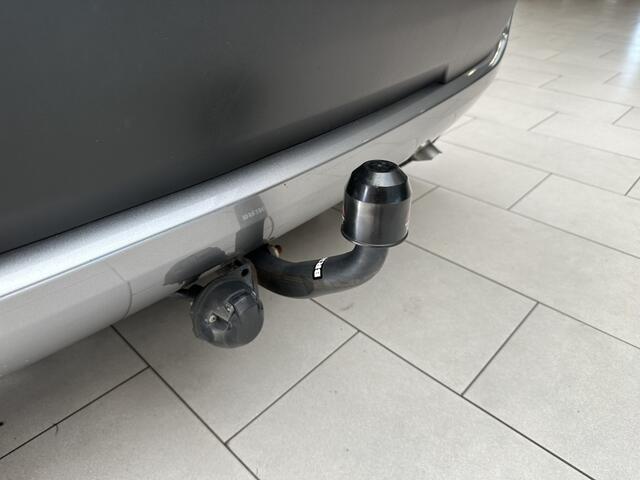 Suzuki IGNIS 1.2 Stijl [ TREKHAAK I 4-SEASONS I CRUISE I CAMERA I CLIMA I NAV