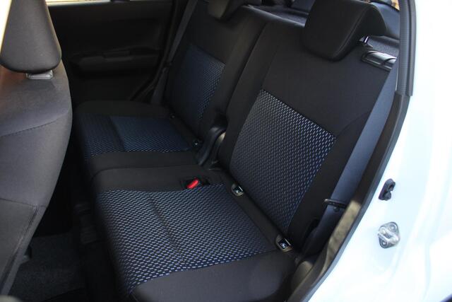 Suzuki IGNIS 1.2 Smart Hybrid Style Navigatie, Cruise Control, Parkeersensoren, Achteruitrijcamera, Stoelverwarming