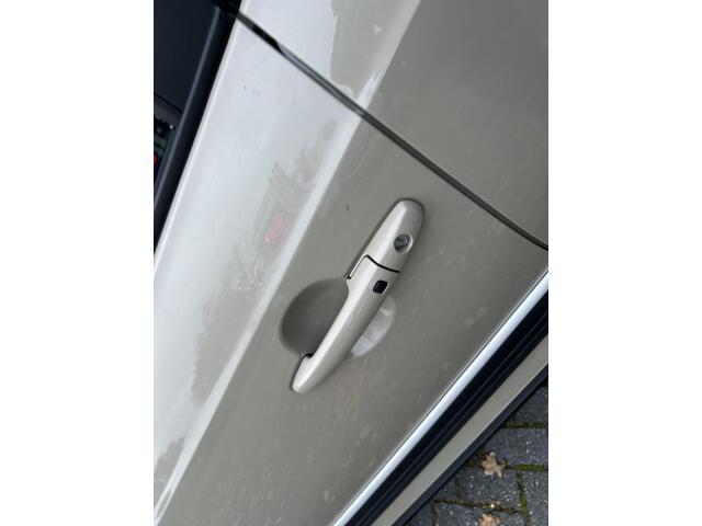 Suzuki IGNIS 1.2 Smart Hybrid Style