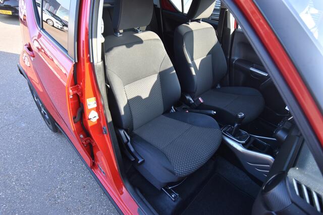 Suzuki IGNIS 1.2 Smart Hybrid Select , TREKHAAK , NAVI VIA APP , AIRCO , LMV16 , A UIT RIJ CAM ,